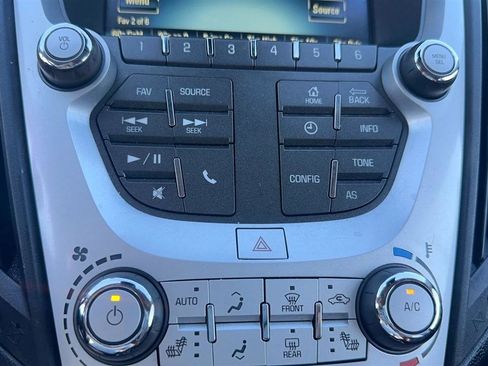 Used 2017 Chevrolet Equinox LT w/ Convenience Package image 41