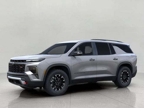 New 2026 Chevrolet Traverse Z71 w/ Driver Confidence Package image 2