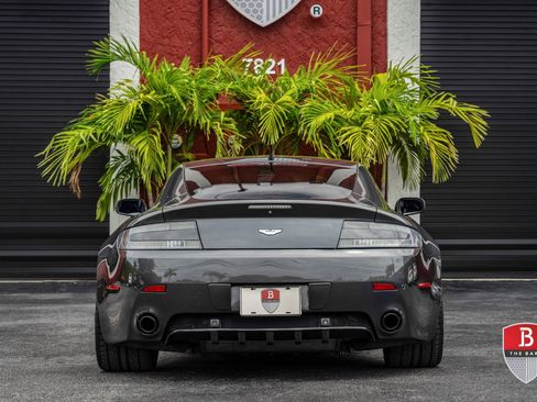 Used 2007 Aston Martin V8 Vantage Coupe RWD image 8