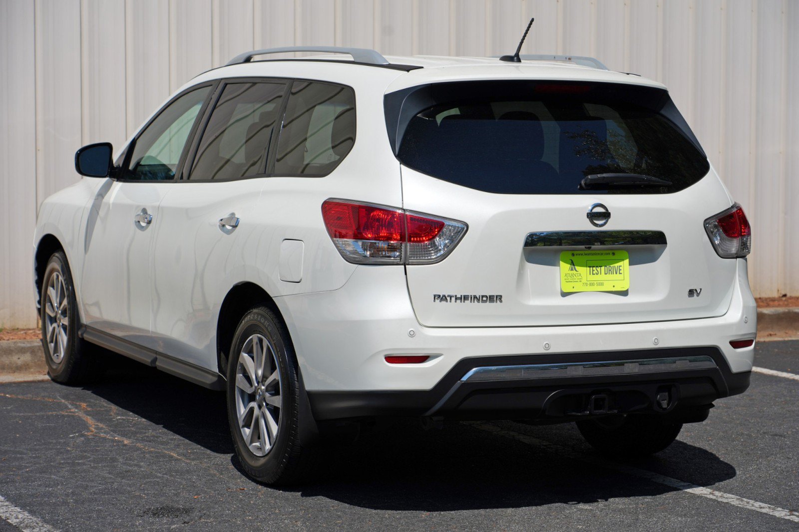 Used 2015 Nissan Pathfinder SV w/ Trailer Tow Package FWD image 46