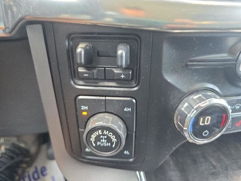 Used 2021 Ford F150 Lariat w/ Max Trailer Tow Package AWD/4WD image 33