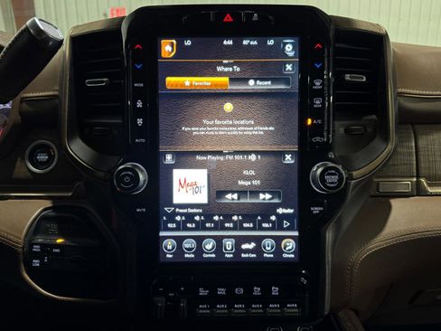 Used 2019 RAM 3500 Limited w/ Max Tow Package AWD/4WD image 24
