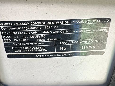 Used 2015 Nissan Altima 2.5 SV FWD image 10