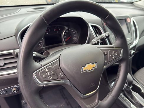Used 2024 Chevrolet Equinox LT image 12
