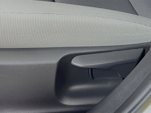 Used 2023 Toyota Corolla LE FWD image 16