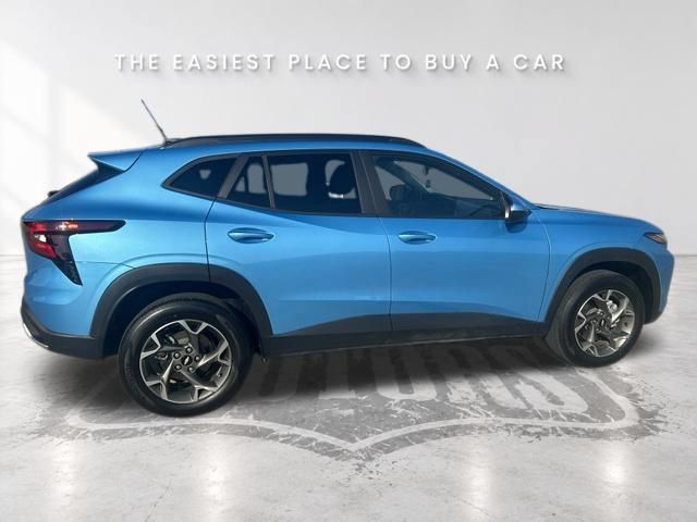 Used 2026 Chevrolet Trax LT w/ Driver Confidence Package FWD image 10