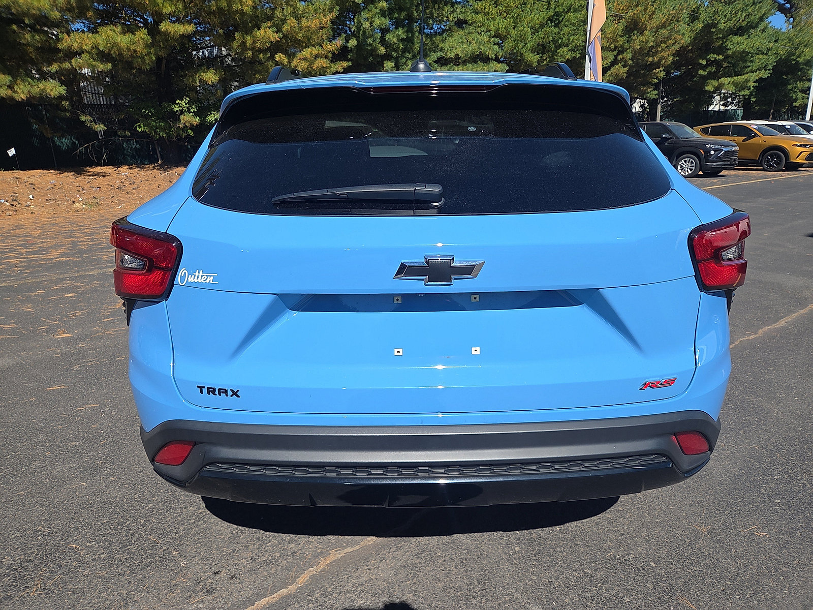 Used 2024 Chevrolet Trax RS w/ Sunroof Package FWD image 4