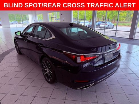 Certified 2025 Lexus ES 350 w/ Premium Package image 6