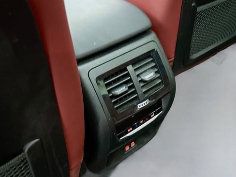 Used 2024 BMW X3 M40i w/ Premium Package image 26