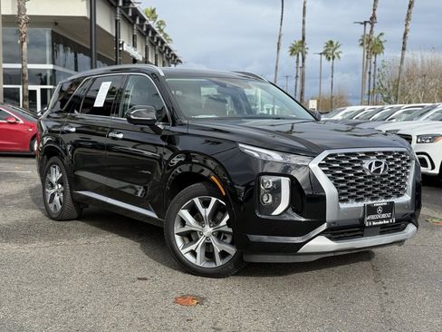 Used 2021 Hyundai Palisade Limited w/ Cargo Package image 1