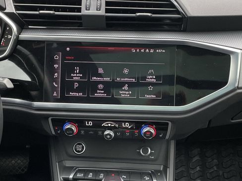 Used 2022 Audi Q3 2.0T Premium Plus image 19