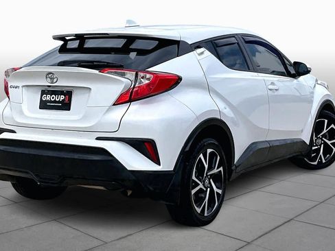 Used 2018 Toyota C-HR XLE image 12