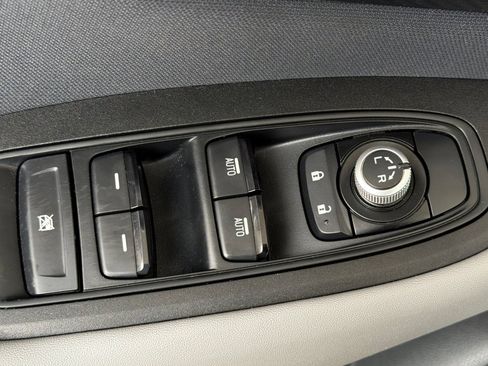 Used 2022 Subaru Outback Premium AWD/4WD image 12