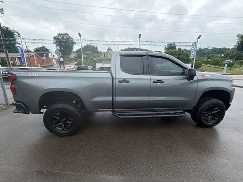 Used 2019 Chevrolet Silverado 1500 Custom Trail Boss w/ Custom Convenience Package AWD/4WD image 8