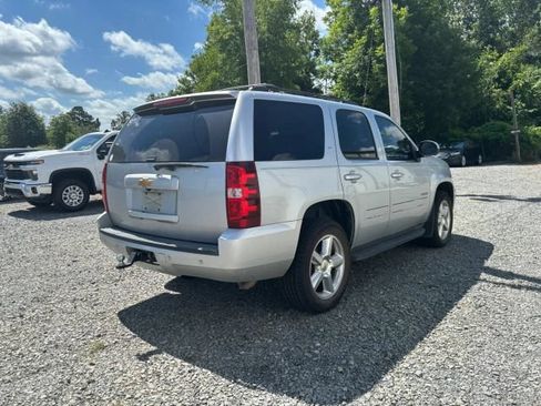 Used 2012 Chevrolet Tahoe LT w/ Luxury Package RWD image 6