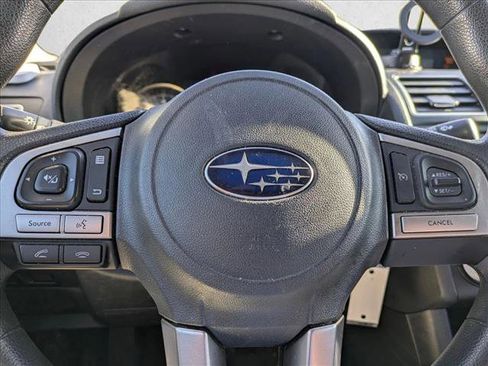 Used 2016 Subaru Crosstrek 2.0i AWD/4WD image 14
