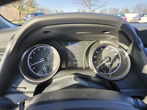 Used 2022 Toyota Camry SE image 28