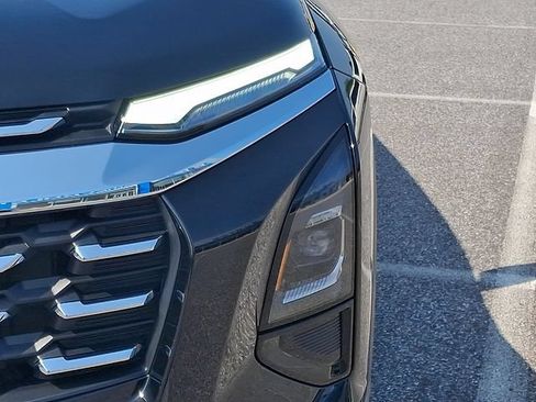 Certified 2026 Chevrolet Equinox LT FWD image 9
