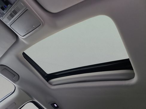 Used 2026 Honda Odyssey EX-L image 28