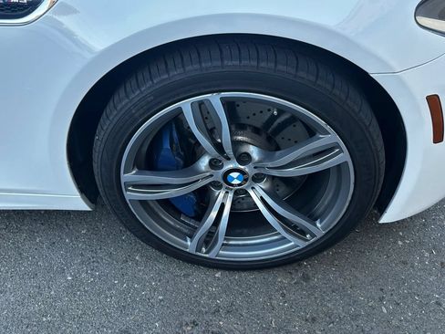 Used 2014 BMW M5 RWD image 39