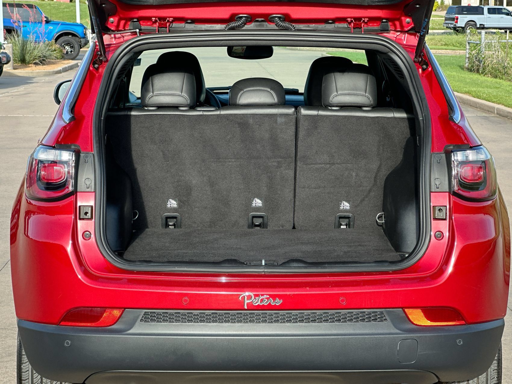 Used 2025 Jeep Compass Limited AWD/4WD image 23
