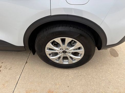 Used 2026 Ford Escape Active w/ Cold Weather Package FWD image 52
