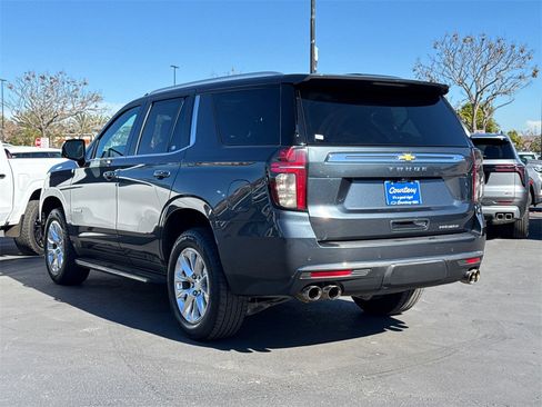 Used 2021 Chevrolet Tahoe Premier w/ Premium Package image 13