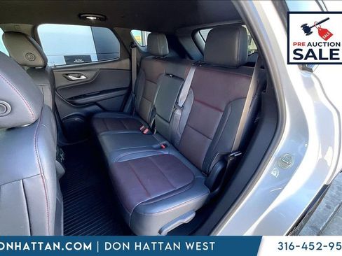 Used 2022 Chevrolet Blazer RS w/ Enhanced Convenience Package AWD/4WD image 2