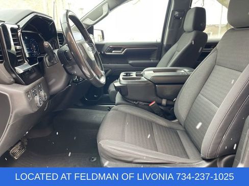 Used 2023 Chevrolet Silverado 1500 RST image 18