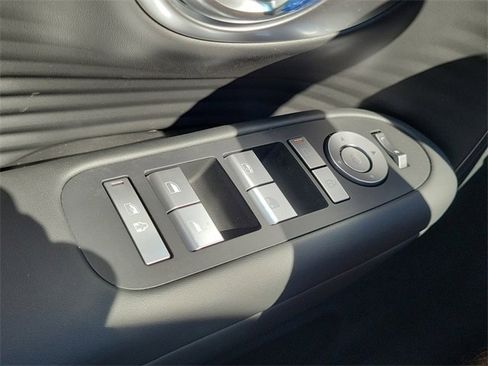 New 2026 Hyundai Ioniq 9 SEL image 14