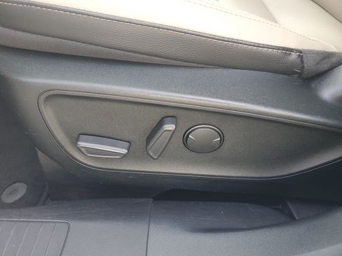 Used 2022 Ford Escape SEL FWD image 21