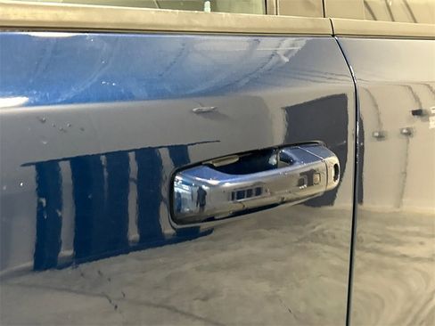 Used 2022 RAM 1500 Laramie w/ Sport Appearance Package image 13