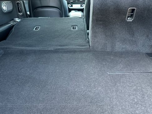 Used 2023 Genesis GV60 Advanced image 16