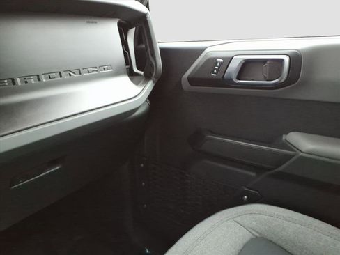 Used 2023 Ford Bronco Big Bend image 23