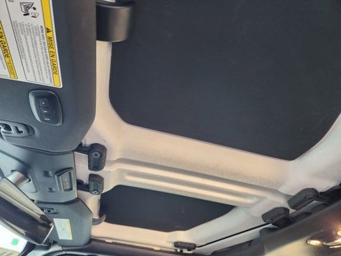 Used 2023 Jeep Gladiator Rubicon w/ LED Lighting Group image 28