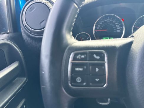 Used 2015 Jeep Wrangler Unlimited Sport image 26
