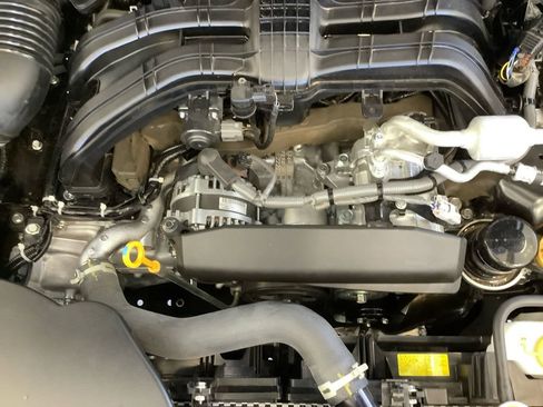 Used 2025 Subaru Forester Limited image 21