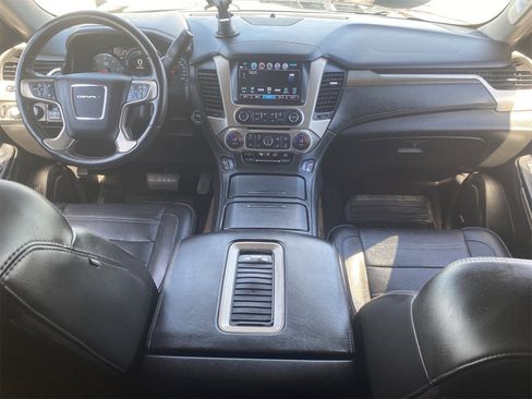 Used 2018 GMC Yukon Denali w/ Open Road Package image 16