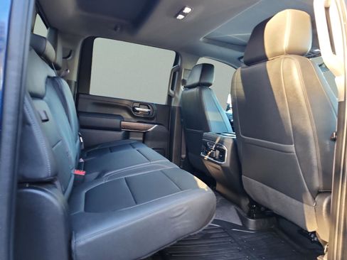 Used 2023 GMC Sierra 2500 SLT image 20