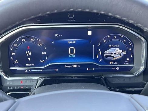 Used 2022 Chevrolet Silverado 1500 LT image 16