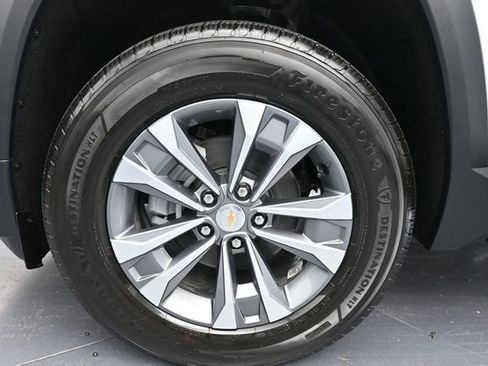 New 2026 Chevrolet Equinox LT FWD image 22