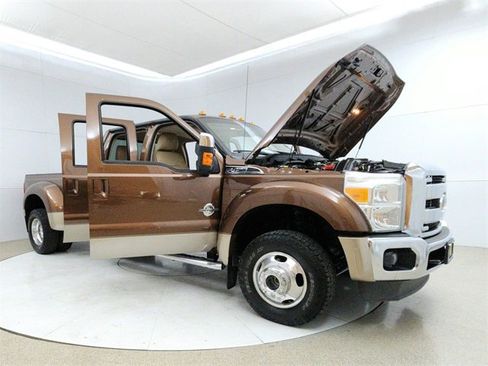 Used 2011 Ford F450 Lariat image 9
