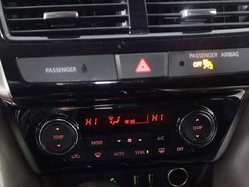 Used 2022 Mitsubishi Eclipse Cross SE image 34