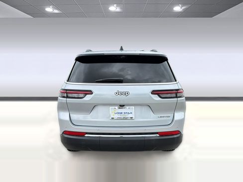 Used 2024 Jeep Grand Cherokee L Limited w/ Luxury Tech Group II image 10