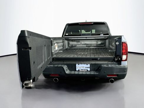 Used 2023 Honda Ridgeline Black Edition image 27