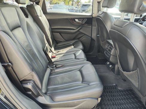 Used 2017 Audi Q7 3.0T Premium image 42