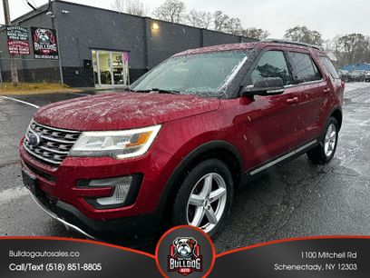 Used 2017 Ford Explorer XLT
