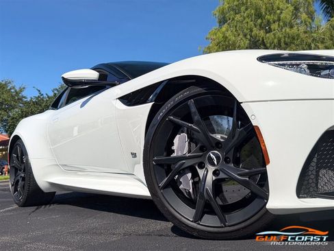 Used 2019 Aston Martin DBS Superleggera RWD image 64