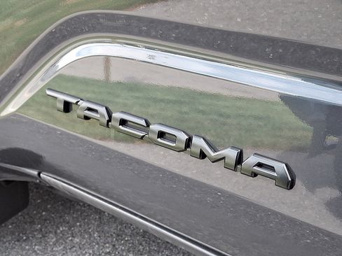 New 2026 Toyota Tacoma TRD Sport AWD/4WD image 5