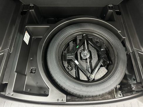 Certified 2025 Chevrolet Blazer RS image 34